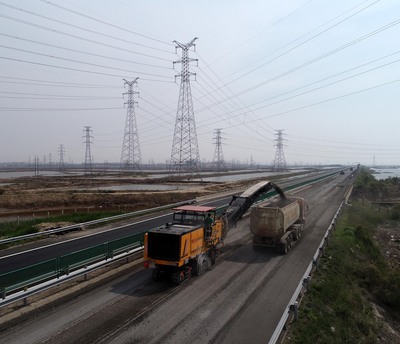 东营疏港高速公路路面维修工程